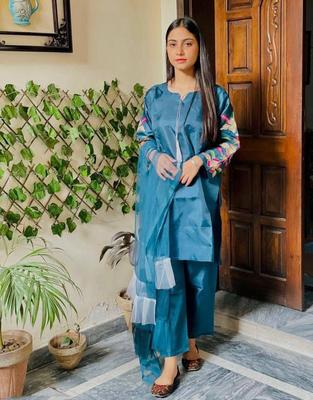 3 Pcs Women's Stitched Katan Silk Embroidered Suit
