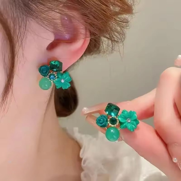 Flower Crystal Korean Earrings – Elegant Women’s Fashion Jewelry In Multiple Colors (black, Blue, Red, Yellow, Green, Sky Blue, Purple, Light Pink, Dark Pink