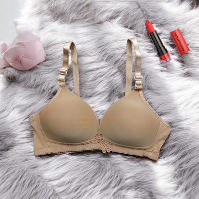 Silk Plain Comfortable And Lightweight Padded Bra
