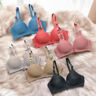 Silk Plain Comfortable And Lightweight Padded Bra