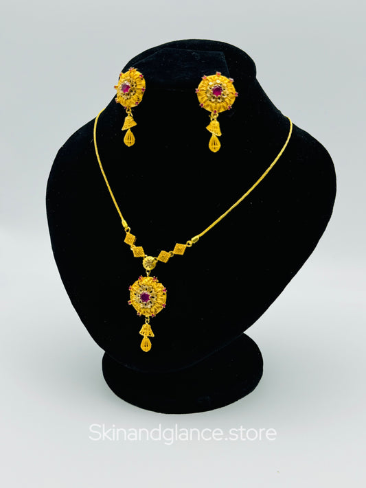 Beautiful Elegant Design Necklace and Ear Rings, 24 karat Gold Plated