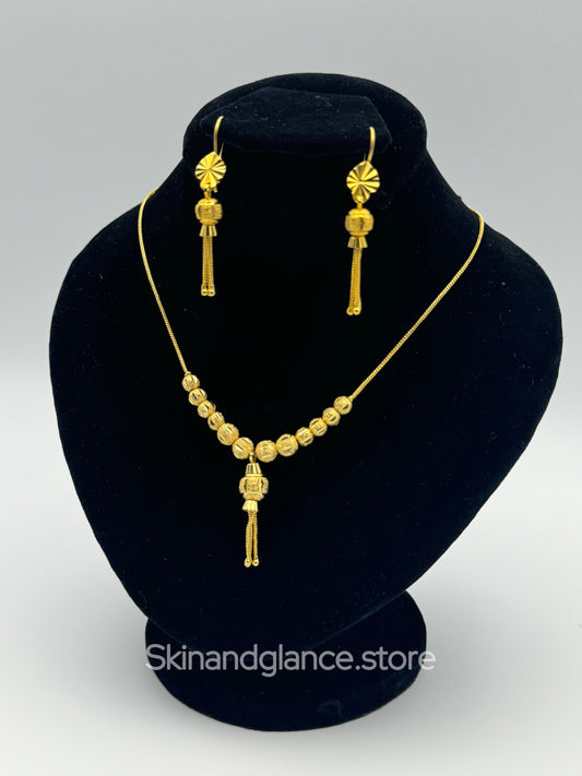 Beautiful Necklace and Ear Rings, 24 karat Gold Plated
