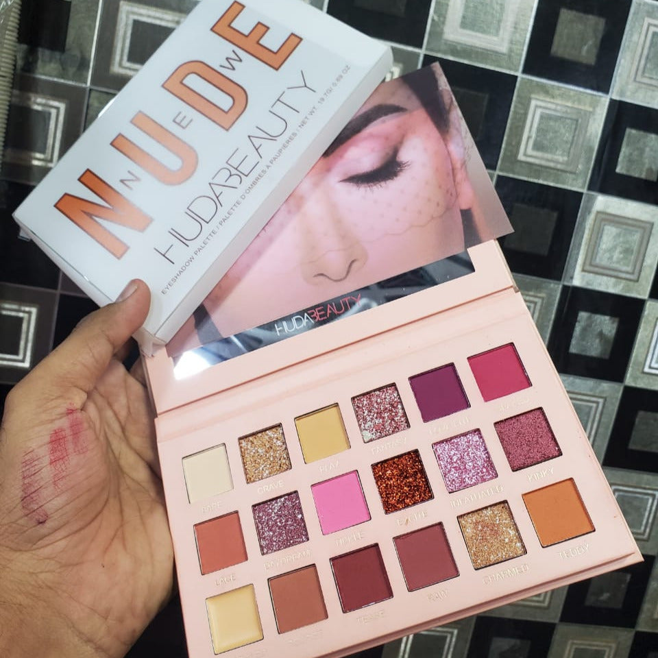 18 Shade Glittery – Matte Nude Eyeshadow Palette