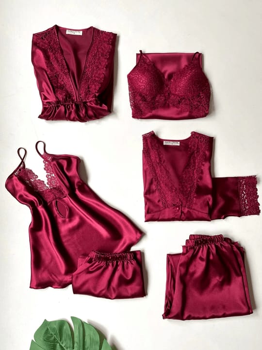 6 Pcs Women’s Nighty Set – Comfortable Sleepwear & Lounge Wear Collection
