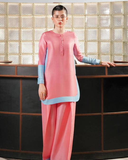 Rosy Glow Swiss Lawn Shirt – Elegant Color Block Design For Women
