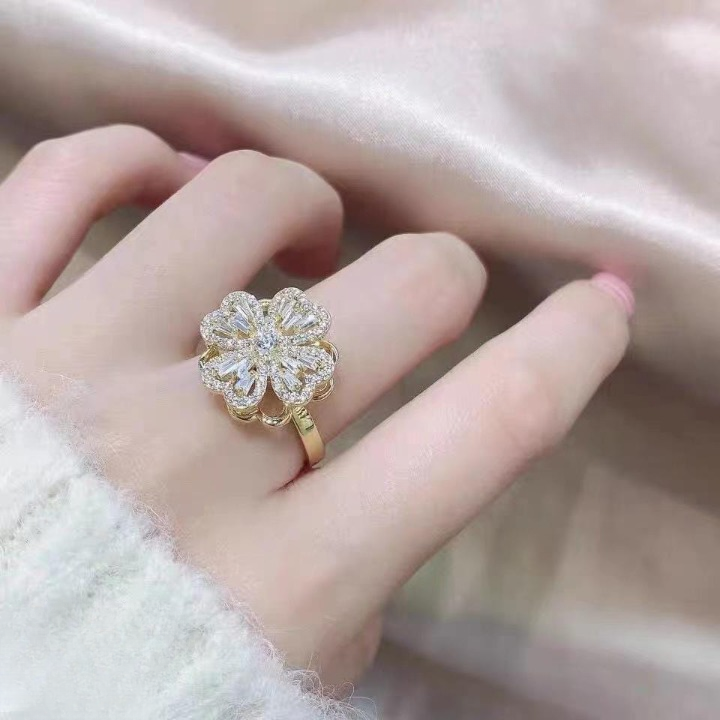 Clover Zircon Rotating Ring – Elegant Adjustable Spinner Ring For Women & Girls, Silver & Golden Finish