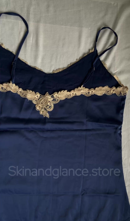 Midnight elegance meets golden charm ✨💙