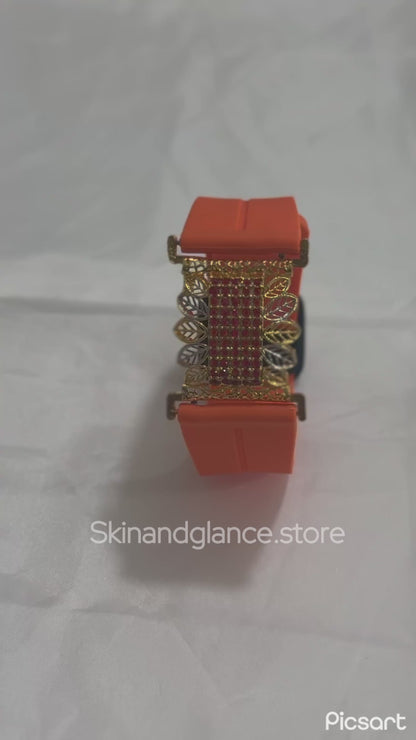 Antique Jewel Bracelet with diferent strap colors, 24 karat Gold Plated Jewel